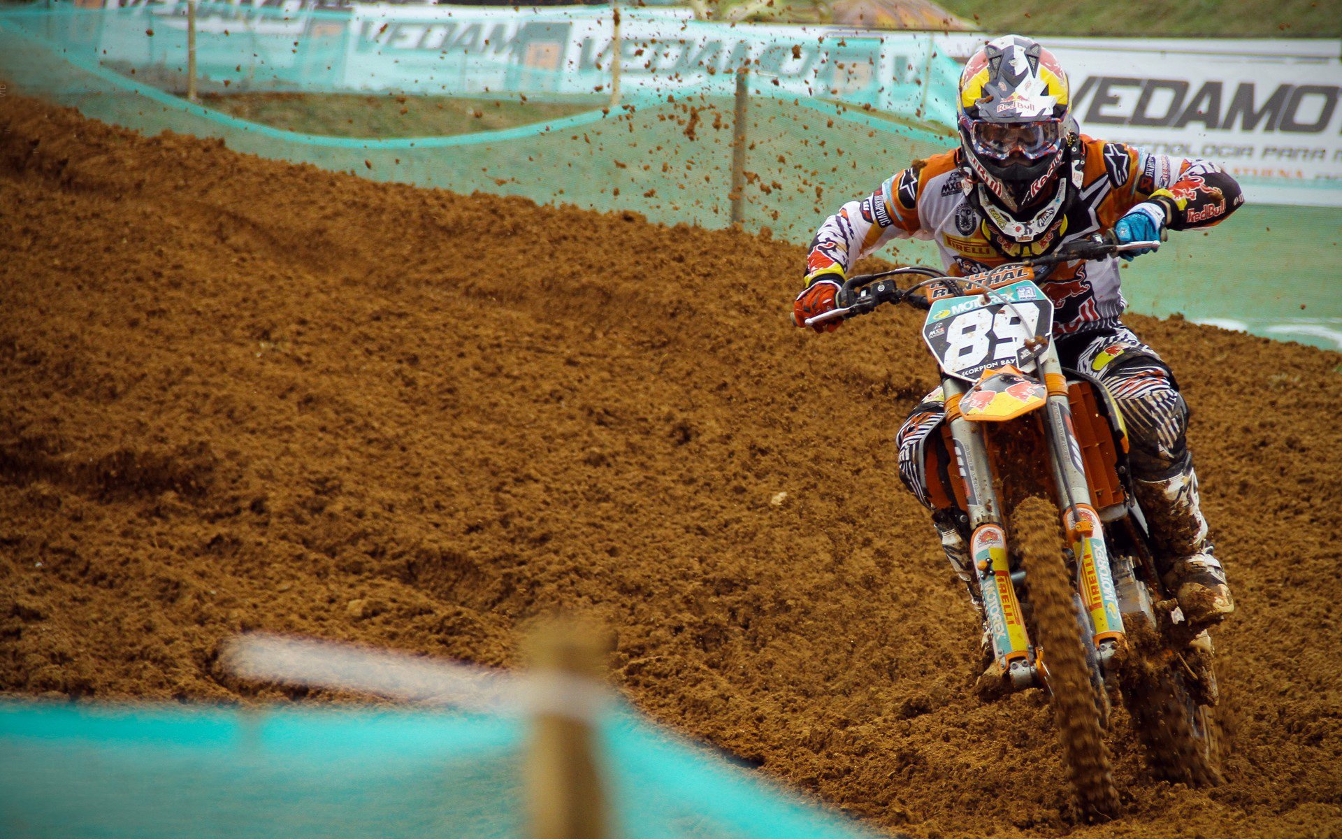 开云体育vip-各国选手的比赛趣闻，跨越国界的友谊，各国参赛运动员